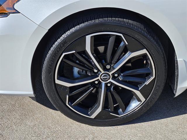 used 2023 Nissan Altima car, priced at $20,799