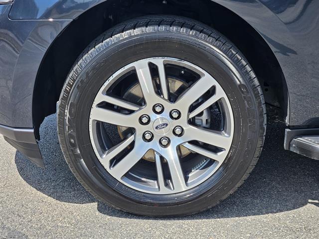 used 2024 Ford Expedition car, priced at $45,499
