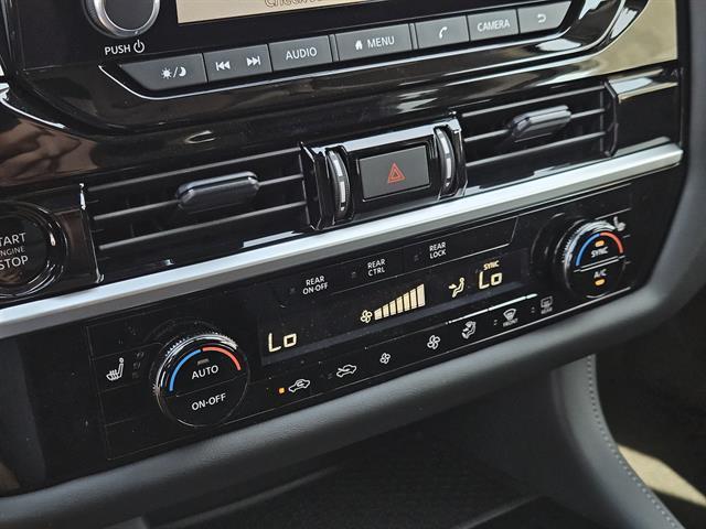 new 2025 Nissan Pathfinder car, priced at $34,999