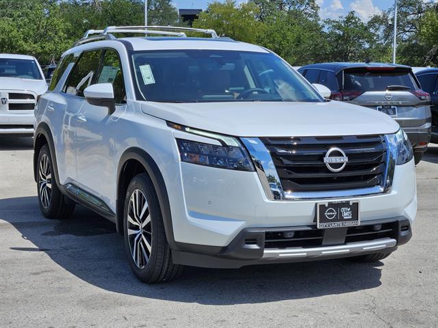 new 2025 Nissan Pathfinder car, priced at $44,288