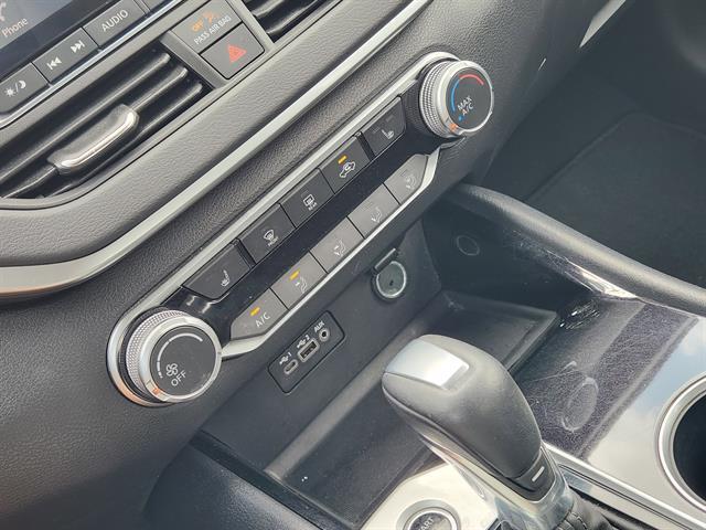 used 2022 Nissan Altima car, priced at $19,999