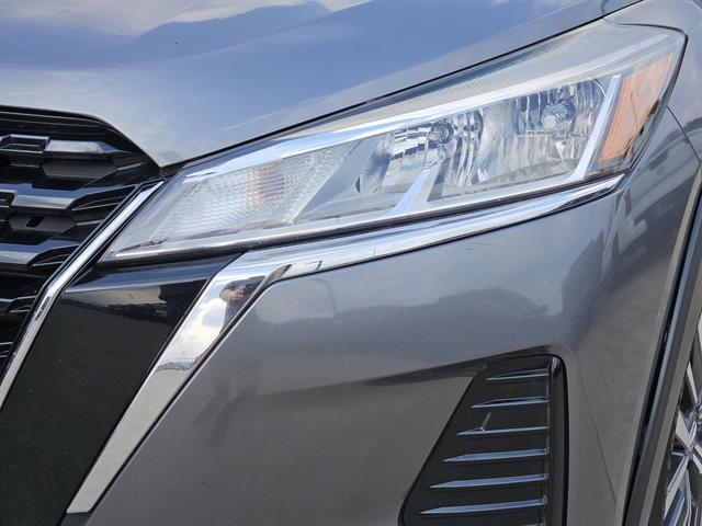 used 2021 Nissan Kicks car, priced at $14,999