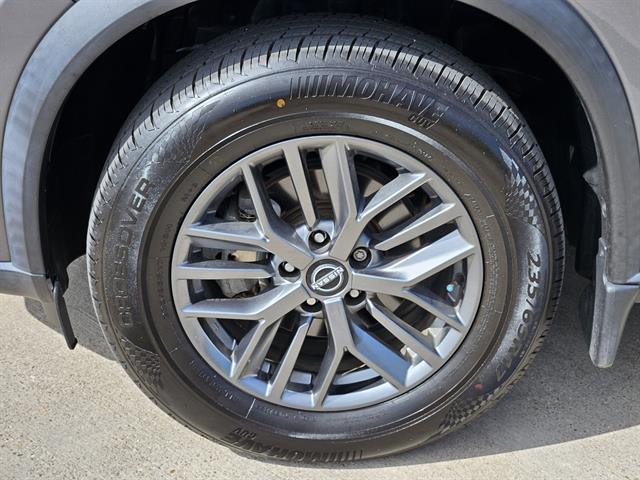 used 2023 Nissan Rogue car, priced at $17,999