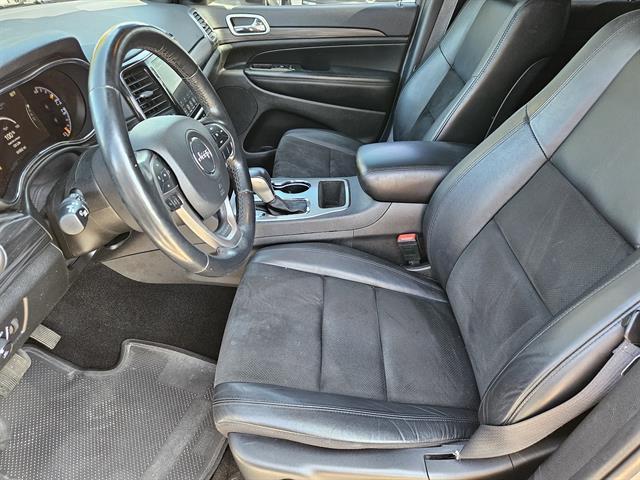 used 2021 Jeep Grand Cherokee car, priced at $18,599