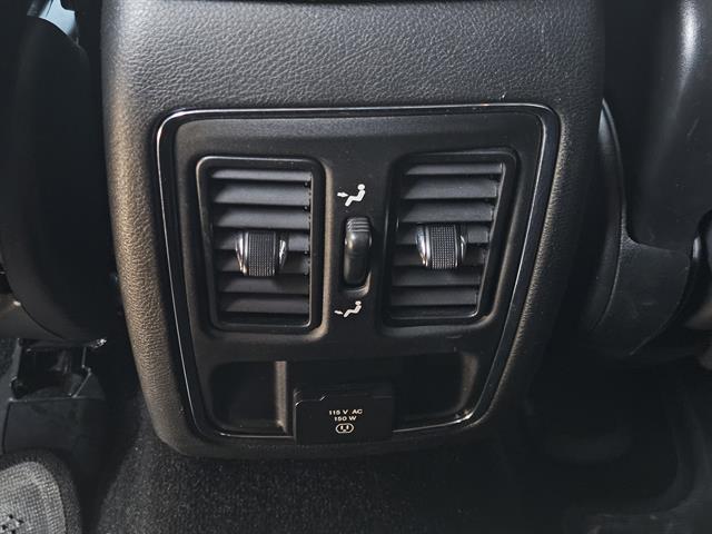 used 2021 Jeep Grand Cherokee car, priced at $18,599