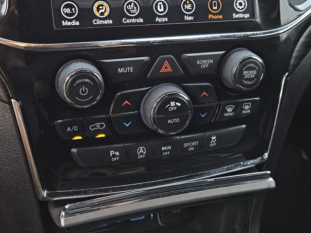 used 2021 Jeep Grand Cherokee car, priced at $18,599