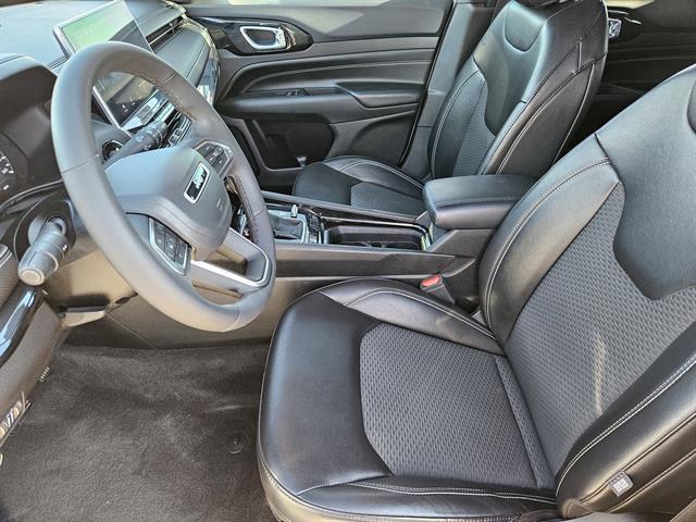 used 2023 Jeep Compass car, priced at $18,999