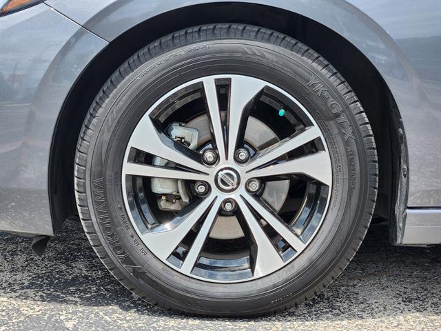 used 2022 Nissan Sentra car, priced at $19,882