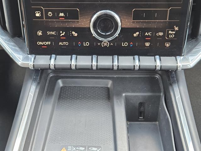 used 2024 GMC Acadia car, priced at $33,539