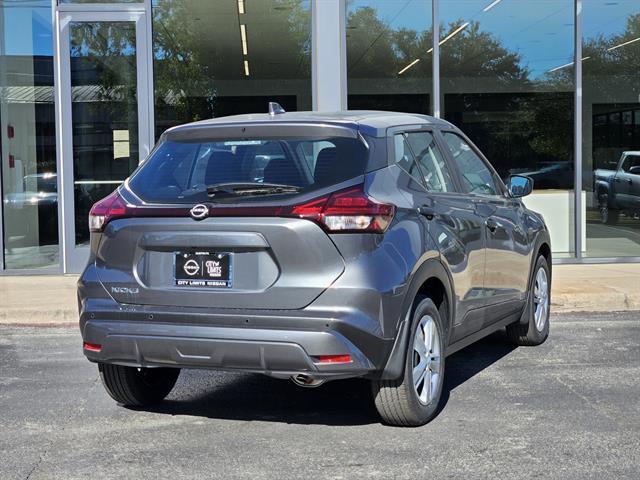 new 2025 Nissan Kicks Play car, priced at $19,999
