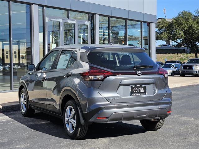 new 2025 Nissan Kicks Play car, priced at $19,999