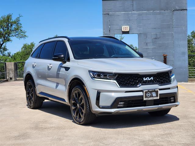 used 2022 Kia Sorento car, priced at $28,999