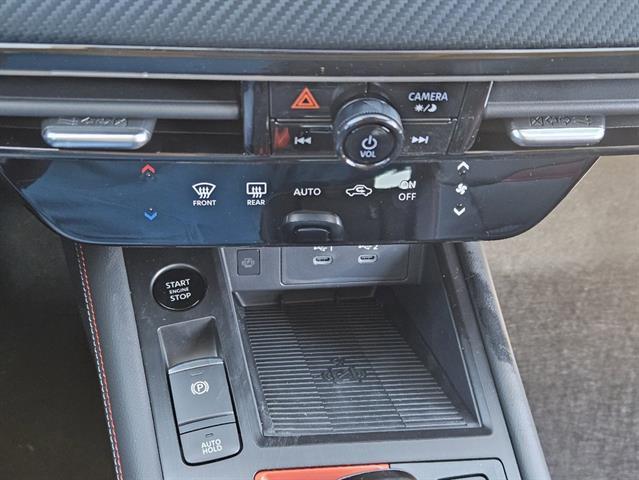 new 2025 Nissan Kicks car, priced at $29,010