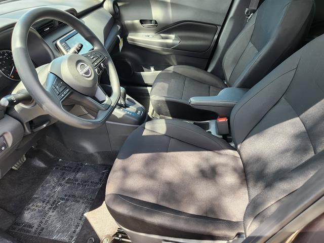new 2025 Nissan Kicks Play car, priced at $21,999