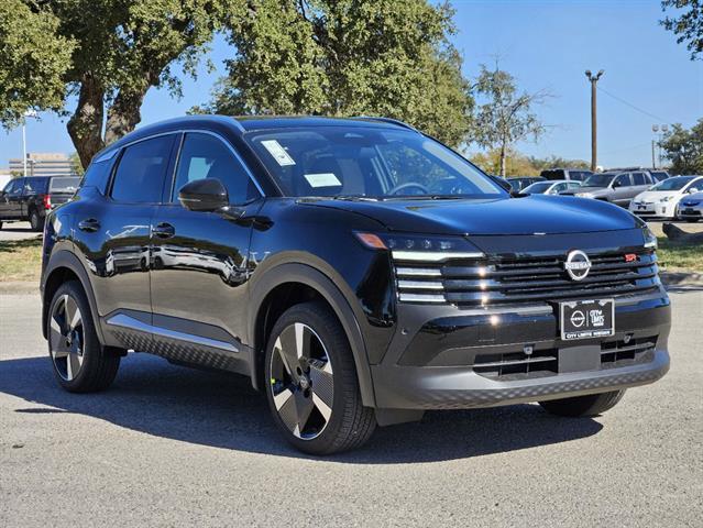 new 2025 Nissan Kicks car, priced at $30,550