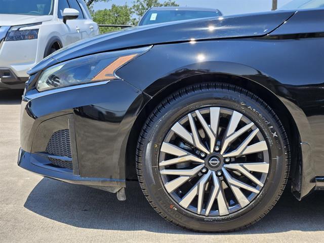 used 2023 Nissan Altima car, priced at $20,999