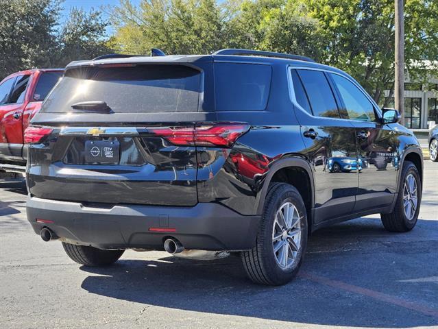 used 2023 Chevrolet Traverse car, priced at $30,294