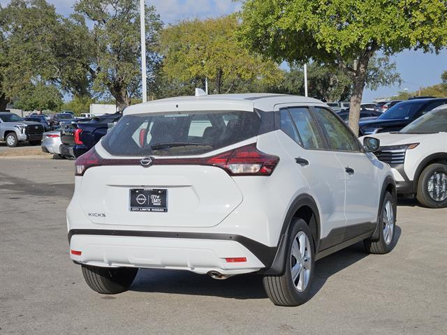 new 2025 Nissan Kicks Play car, priced at $19,999