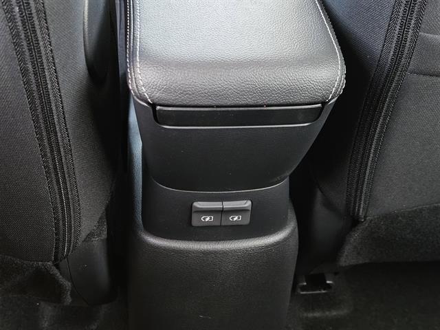 new 2025 Nissan Kicks Play car, priced at $19,999