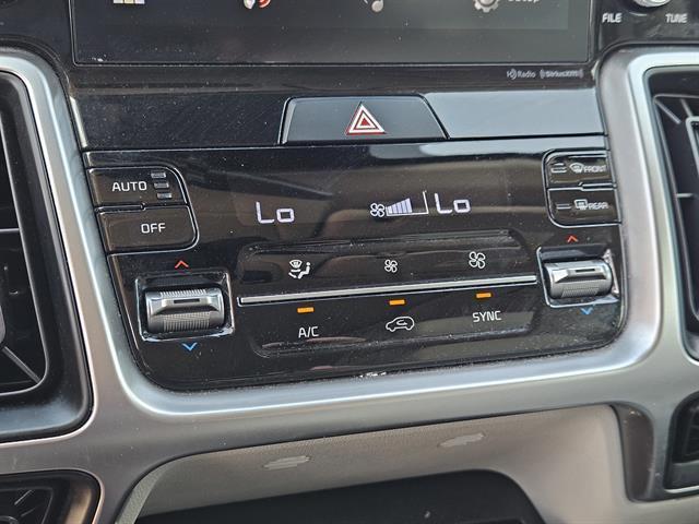 used 2021 Kia Sorento car, priced at $20,999