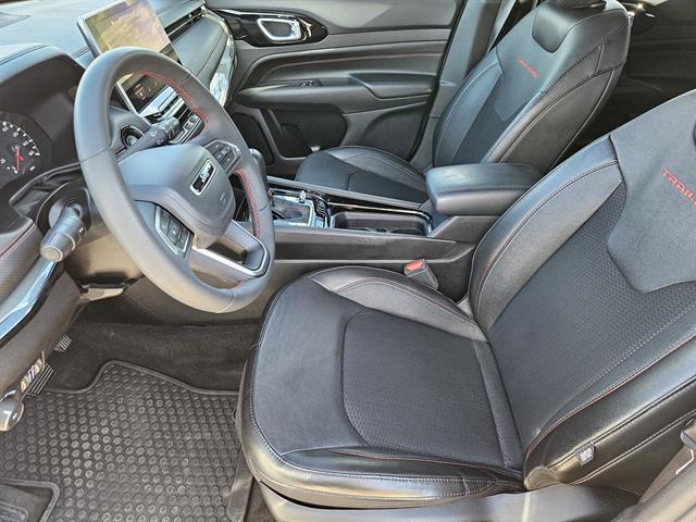 used 2023 Jeep Compass car, priced at $25,999