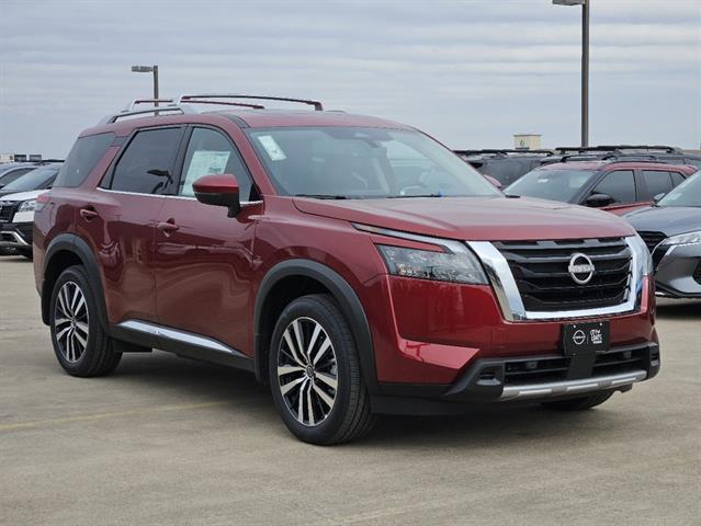 new 2025 Nissan Pathfinder car, priced at $53,530