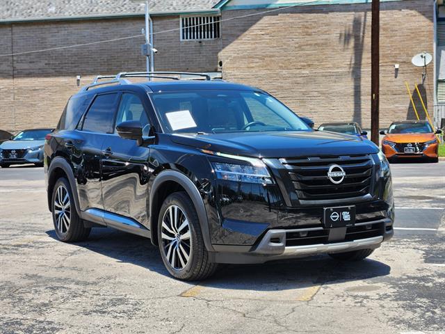 used 2023 Nissan Pathfinder car, priced at $38,999