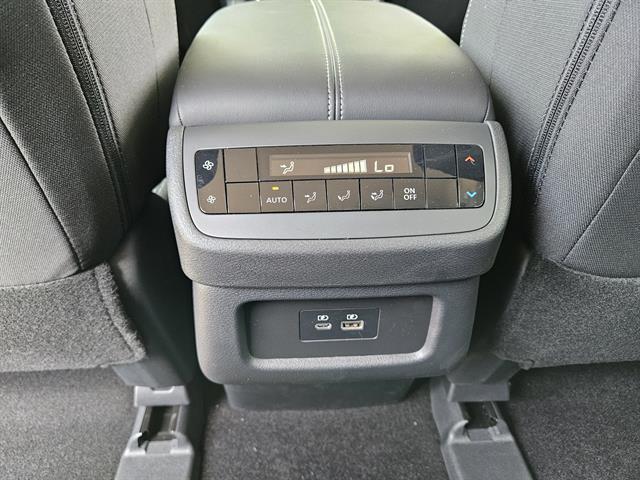 new 2025 Nissan Pathfinder car, priced at $42,225