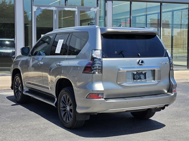 used 2023 Lexus GX 460 car, priced at $55,999