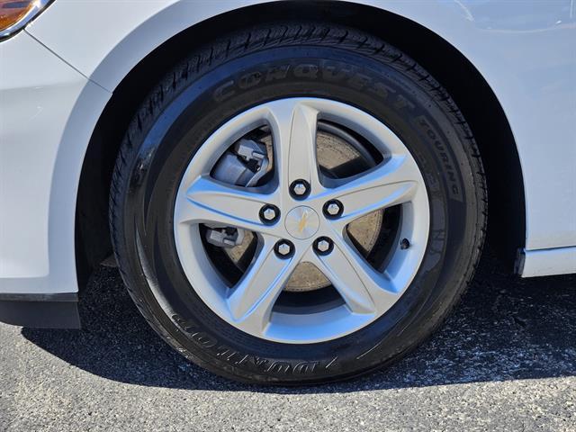 used 2024 Chevrolet Malibu car, priced at $19,999