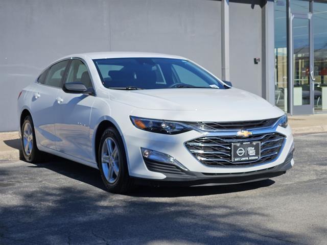 used 2024 Chevrolet Malibu car, priced at $19,999