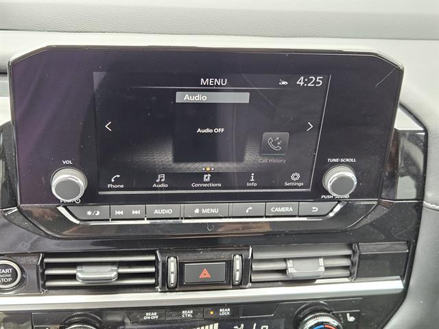 used 2024 Nissan Pathfinder car, priced at $33,999