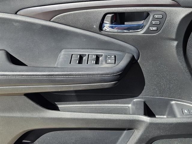 used 2020 Honda Pilot car, priced at $19,999