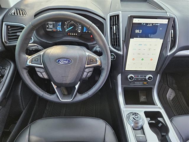 used 2024 Ford Edge car, priced at $29,431