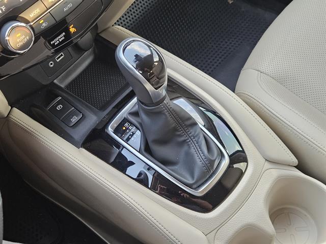 used 2020 Nissan Rogue car, priced at $16,499