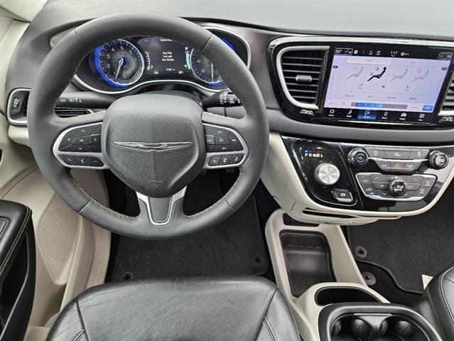 used 2022 Chrysler Pacifica car, priced at $22,814