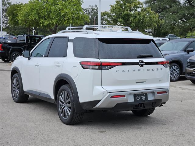 new 2025 Nissan Pathfinder car, priced at $48,005