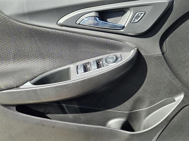 used 2025 Chevrolet Malibu car, priced at $25,289