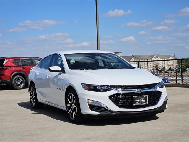 used 2025 Chevrolet Malibu car, priced at $25,289