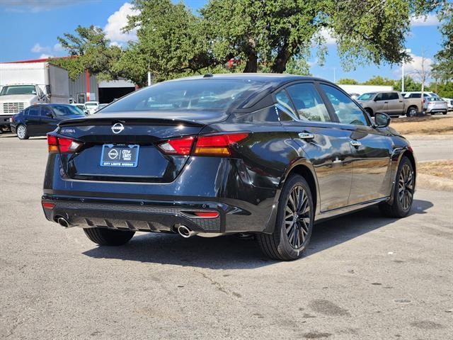 new 2025 Nissan Altima car, priced at $28,999