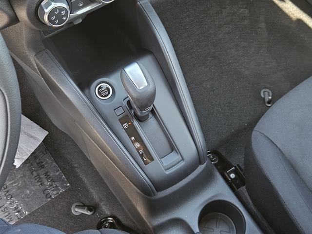 new 2025 Nissan Kicks Play car, priced at $19,999
