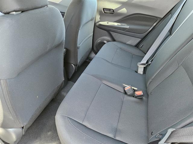 new 2025 Nissan Kicks Play car, priced at $19,999