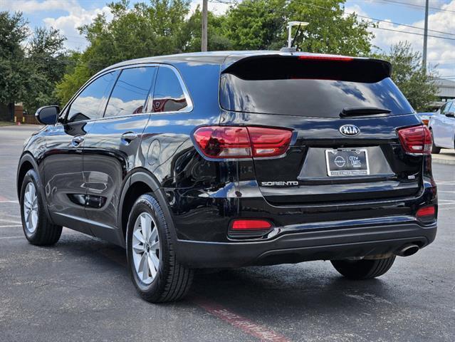 used 2020 Kia Sorento car, priced at $21,491