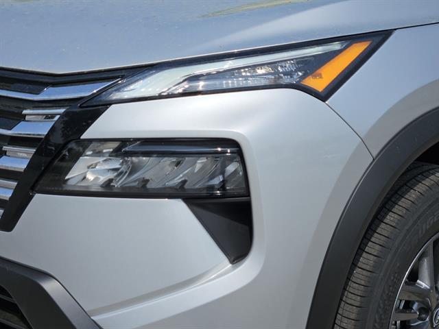 new 2025 Nissan Rogue car, priced at $32,750