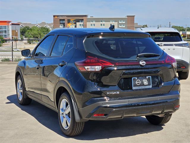 new 2025 Nissan Kicks Play car, priced at $23,120