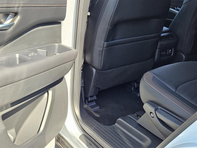 new 2025 Nissan Pathfinder car, priced at $43,150