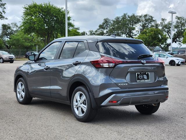 new 2025 Nissan Kicks Play car, priced at $21,999