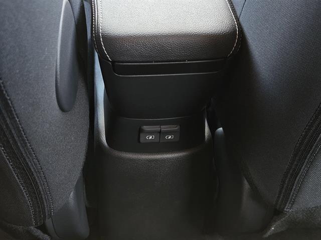 new 2025 Nissan Kicks Play car, priced at $18,999