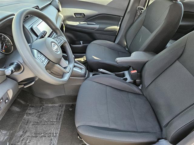 new 2025 Nissan Kicks Play car, priced at $18,999