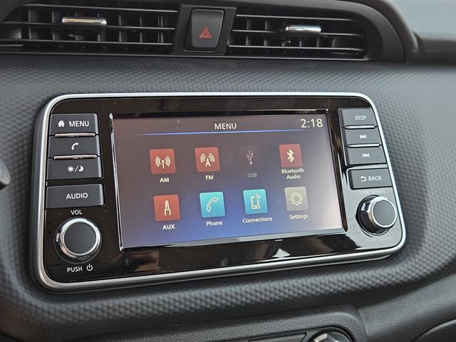 new 2025 Nissan Kicks Play car, priced at $18,999